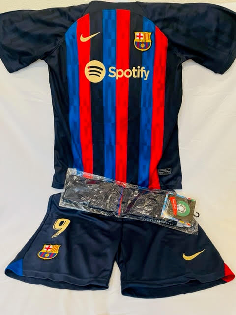 2022/23 Barcelona Home Replica Kids Soccer Kit - #9 - Robert Lewandowski