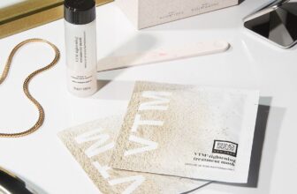 This Peel-Off Mask Makes Skin Look Noticeably Firmer in Just 15 Minutes